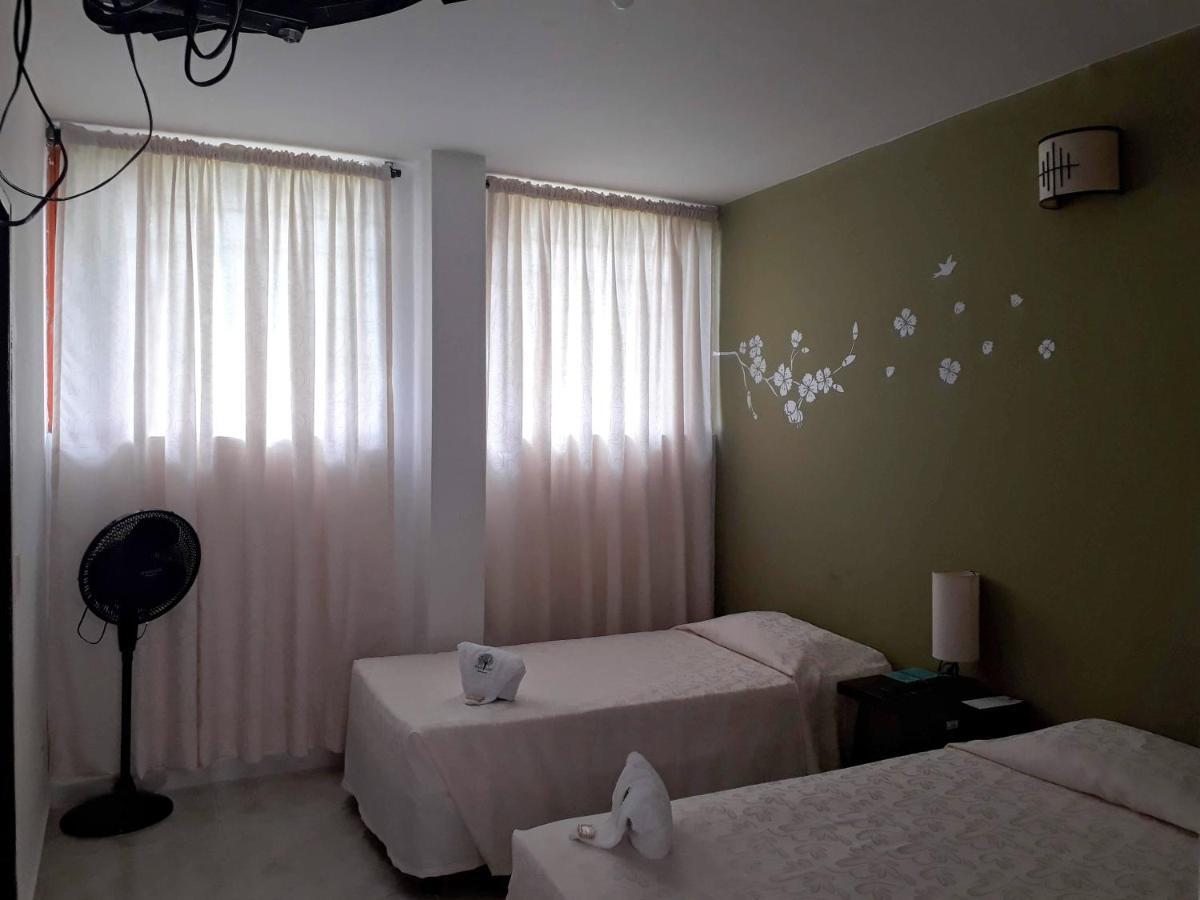 Imca Hotel Буга Екстериор снимка